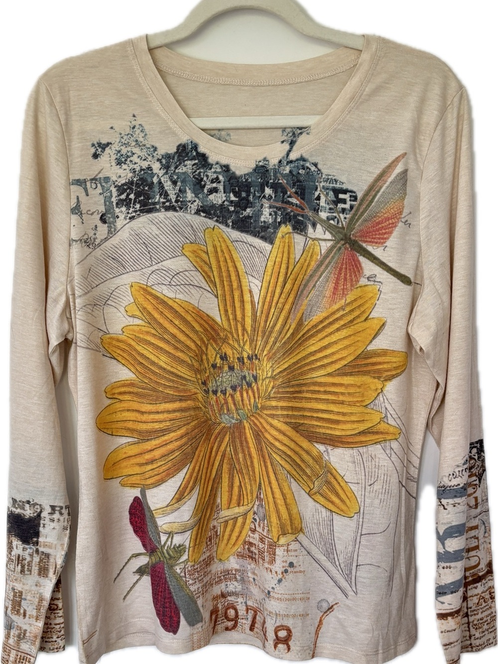 Women's Cream Long-Sleeve Floral Graphic Tee - Yellow Flower
